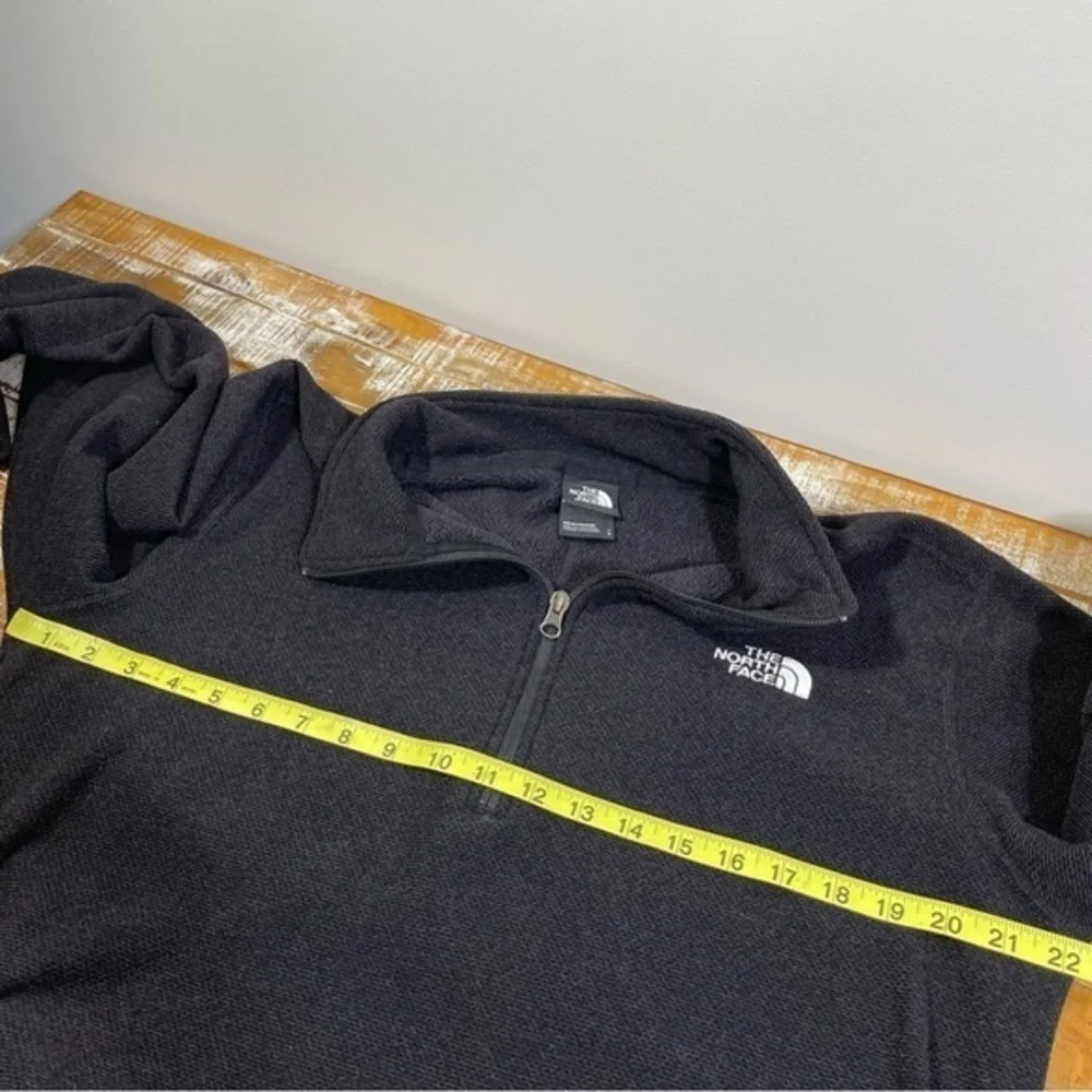 The North Face Textured Cap Rock Quarter-Zip Long-Sleeve Fleece Pullover Sz L